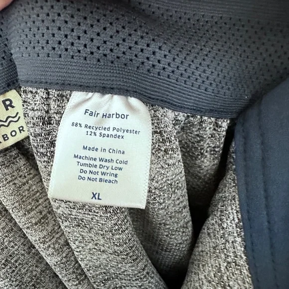 Fair Harbor Men’s Ozone Board Short Navy Blue Size XL - Picture 9 of 9